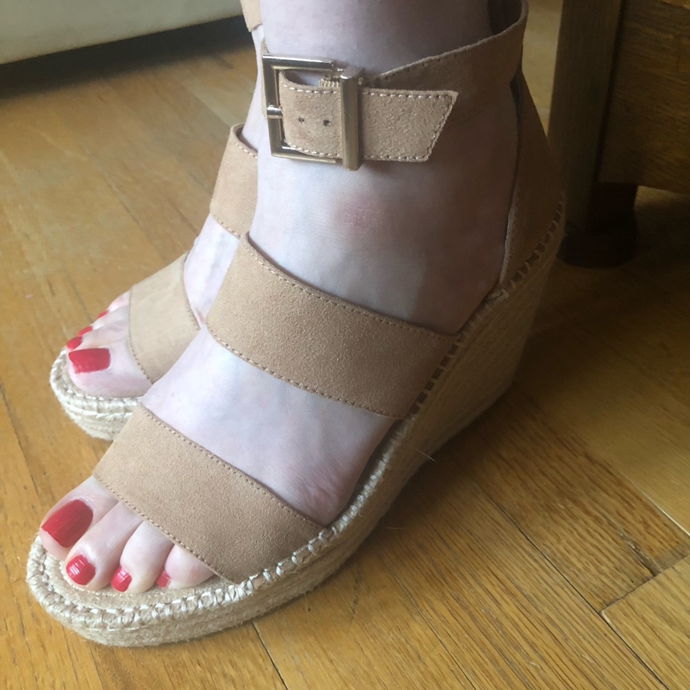 INC High Heel Espadrille Sandals,Tan cream nude buckle, feels like size 9.5